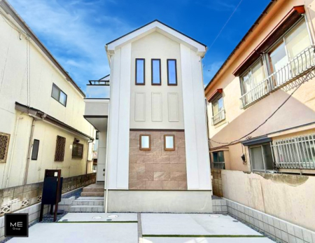 nOώʐ^ OρV炵n܂ꏊŁAƑJ[߂