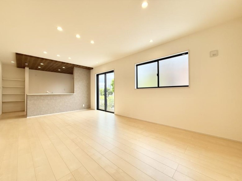 ̑ Ƒ̏Ί炪ӂA났̋