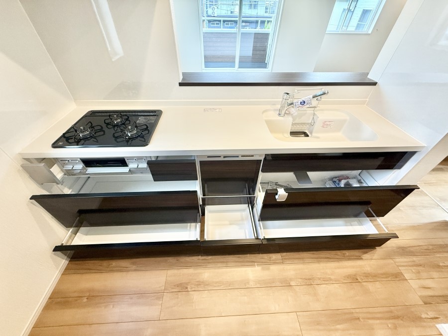 �L�b�`�� �������A�C�f�A�L����A�N���G�C�e�B�u�ȗ������