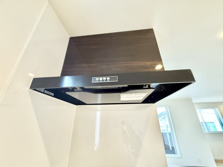 ���̑����� �ݔ����t�[�h�ɕ����Ă���ׁA���������C��ɗU������A�����I�ɔr�����ł��܂�