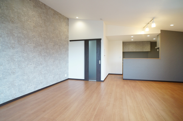 rO 났ƏΊ炪W܂AS܂郊rO