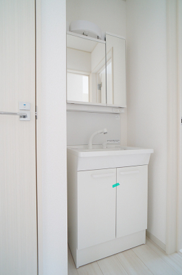 ʑEʏ 邢ʏ͖̎yłႢł