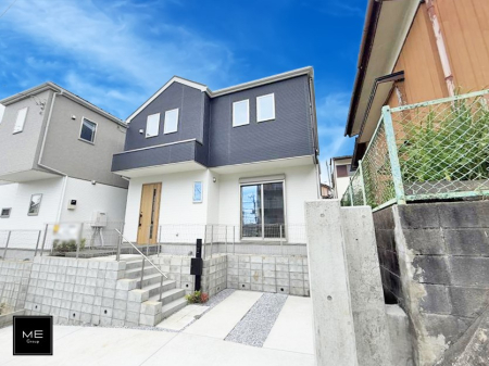 nOώʐ^ OρV炵n܂ꏊŁAƑJ[߂