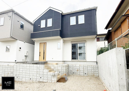 nOώʐ^ OρV炵n܂ꏊŁAƑJ[߂