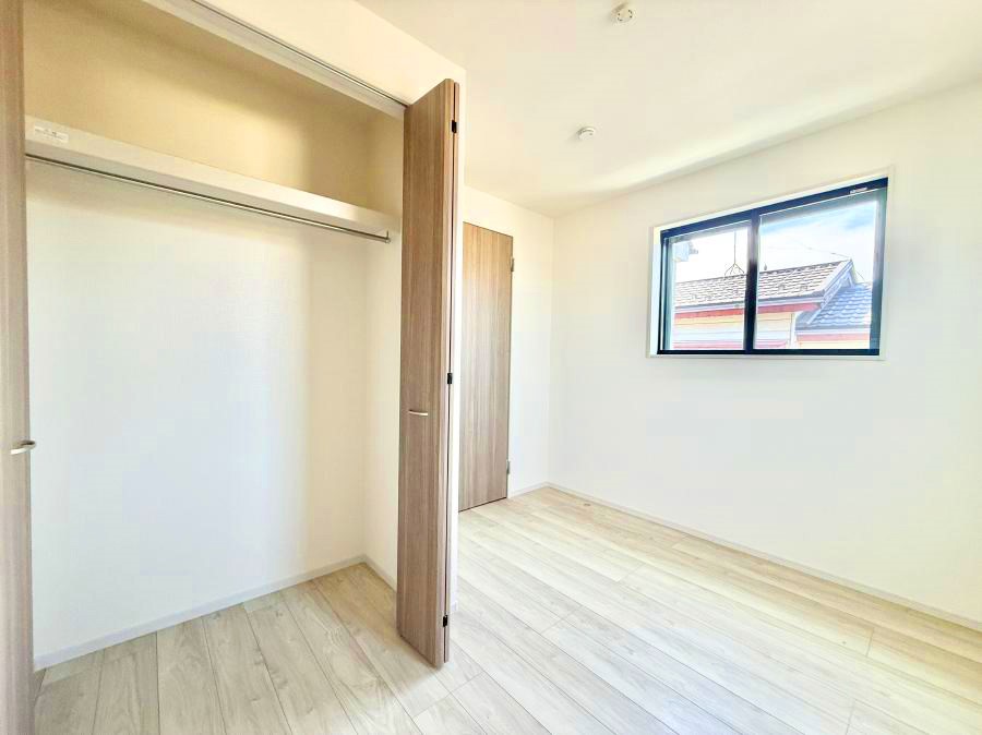 ̑ F̂ŉ₩ȎԂy߂܂