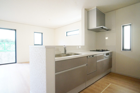 Lb` Ƒ̉beށASn悢Lb`Xy[X