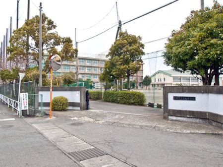 ���ӊ� ���w�Z 220m ���ˎs���������w�Z