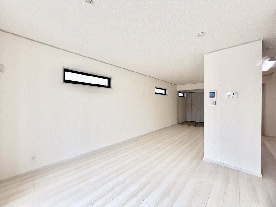 ���r���O ���������났�ƏΊ炪�W�܂�A�S���܂郊�r���O