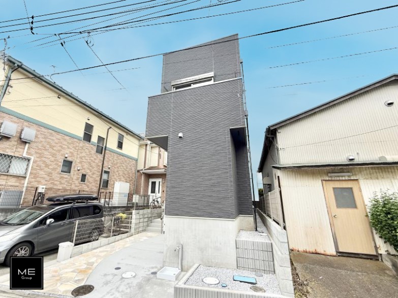 nOώʐ^ OρV炵n܂ꏊŁAƑJ[߂