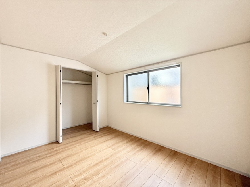 �q������ �������v���C�x�[�g��ԂƂ��ĐÂ��ŗ�������������񋟂��Ă���܂�