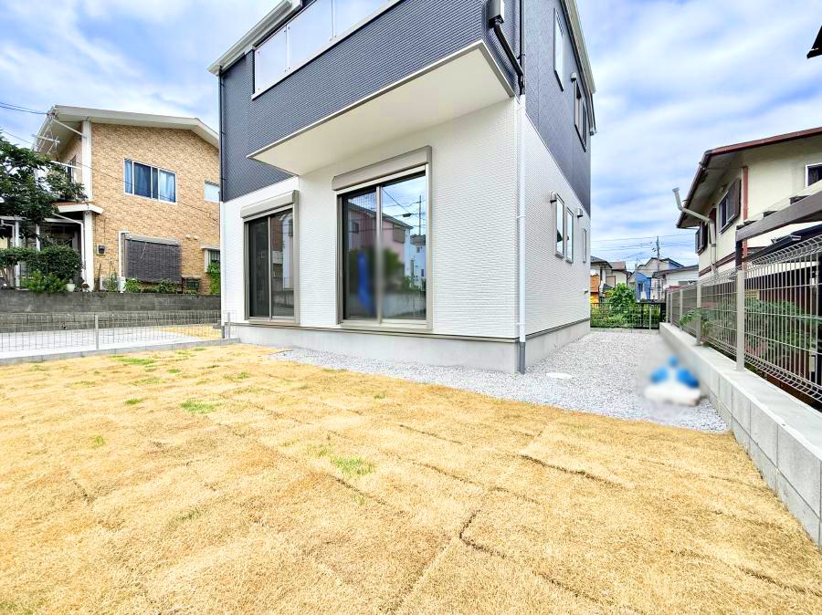 ̑ Oρ~nɂƂ肠΂̃Xy[XA₩ȕ͋Cł