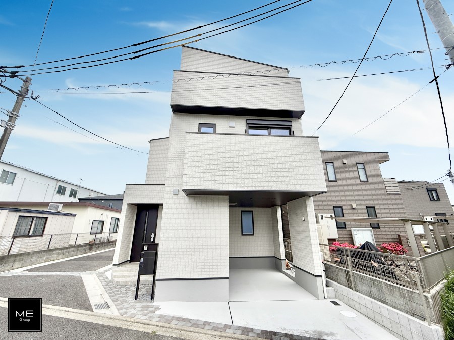 nOώʐ^ OρV炵n܂ꏊŁAƑJ[߂