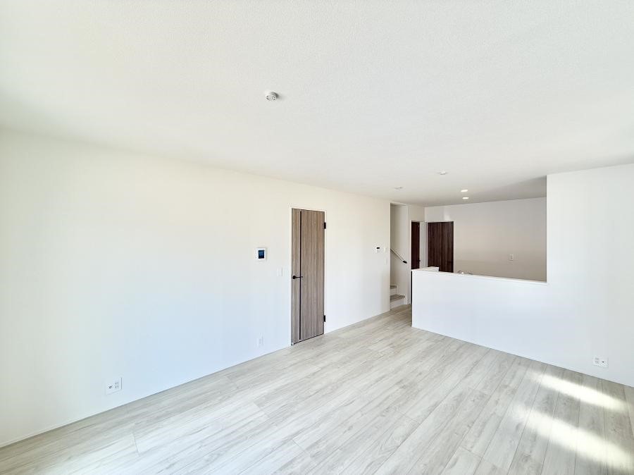 rO 났ƏΊ炪W܂AS܂郊rO