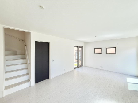 rO Cɓ̏ꏊŁÂтƂԂ