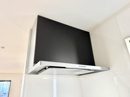 ���̑����� �ݔ����������̏��C����������C��ɗU������A�����I�ɔr�����ł��܂��B