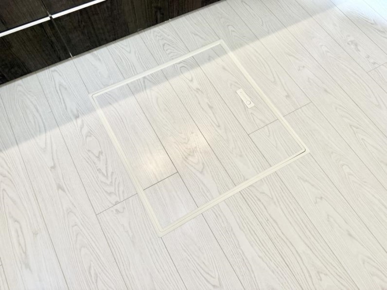 ���̑����� �ݔ����B�ꂽ���[�X�y�[�X�ŉƑS�̂��X�b�L��