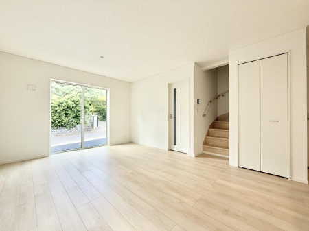 ̑ Ƒ̏Ί炪ӂA났̋