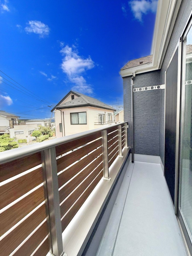 oRj[  G߂̈ڂ낢JIȋԂł