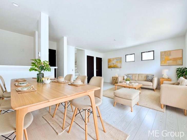 rO 肰ȂfUCZX悭oƋCGł