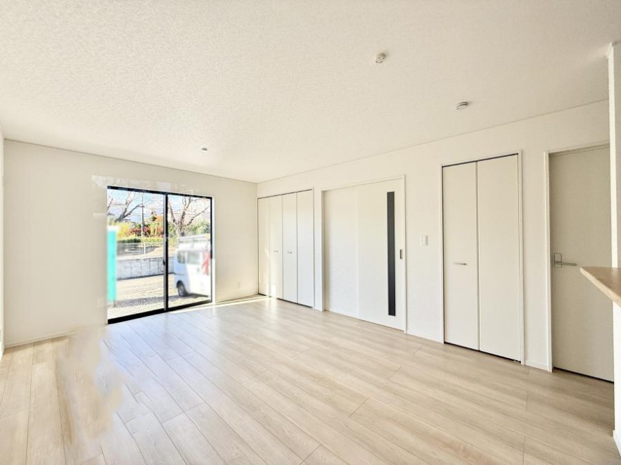 ̑ Ƒ̏Ί炪ӂA났̋