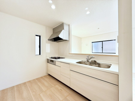 �L�b�`�� ���������y���݂ƐH�ׂ�K����͂���L�b�`��