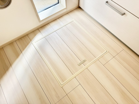 ���̑����� �ݔ����B�ꂽ���[�X�y�[�X�ŉƑS�̂��X�b�L��