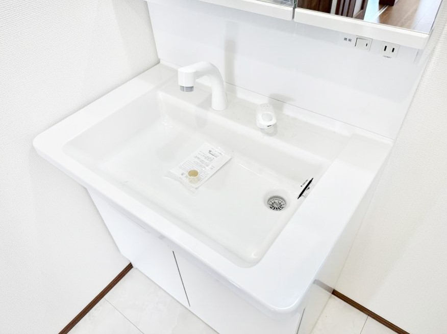 ̑ ݔ􂢂􂤎KɎg֗ȃV[