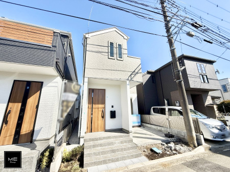 nOώʐ^ OρV炵n܂ꏊŁAƑJ[߂