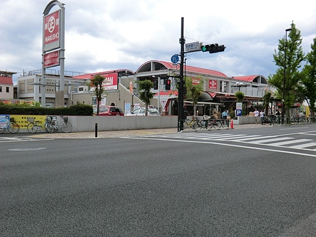 ӊ X[p[ 1300m X[p[AvXqwOX