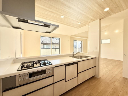 �L�b�`�� �������Ƒ����J��[�߂�A������̂���L�b�`��