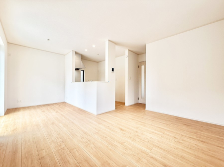 rO 났ƏΊ炪W܂AS܂郊rO