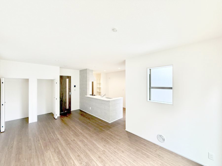 rO 났ƏΊ炪W܂AS܂郊rO