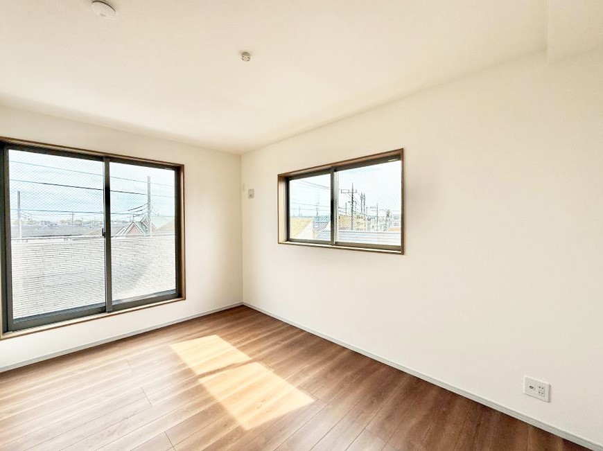 �q������ �����������̍D�݂ɍ��킹���C���e���A�𐮂��₷�����𔽉f�ł���ꏊ�ł�