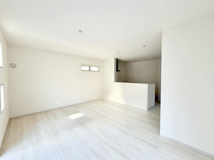 rO 났ƏΊ炪W܂AS܂郊rO