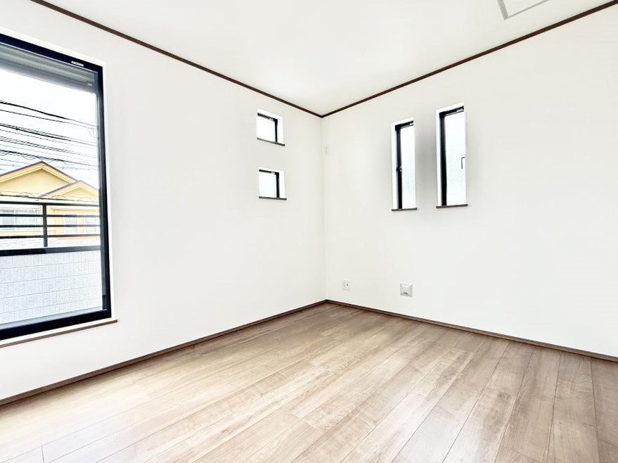 �Q�� ���������̔z�u��ʋC���̗ǂ��݌v�ŕ����̋�C�������炸�A��ɐV�N�ȋ�C������܂�