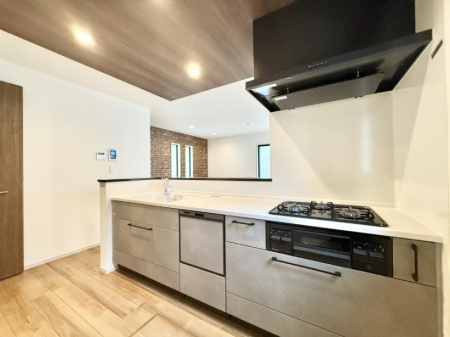 �L�b�`�� �������Ƒ����J��[�߂�A������̂���L�b�`��