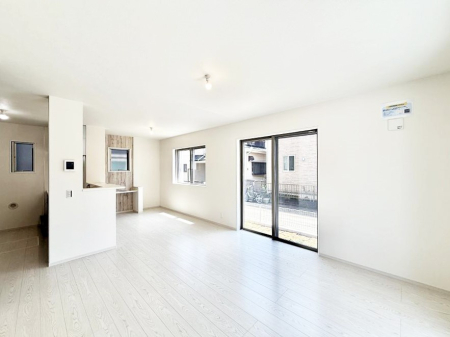 rO VvґA؂ȐlƉ߂Sقǂ