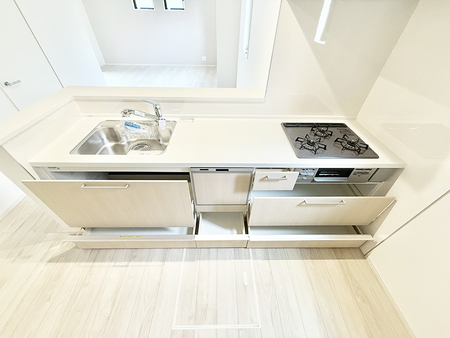 �L�b�`�� �����������������Ɗy�����Ȃ�A���K�ȃL�b�`�����