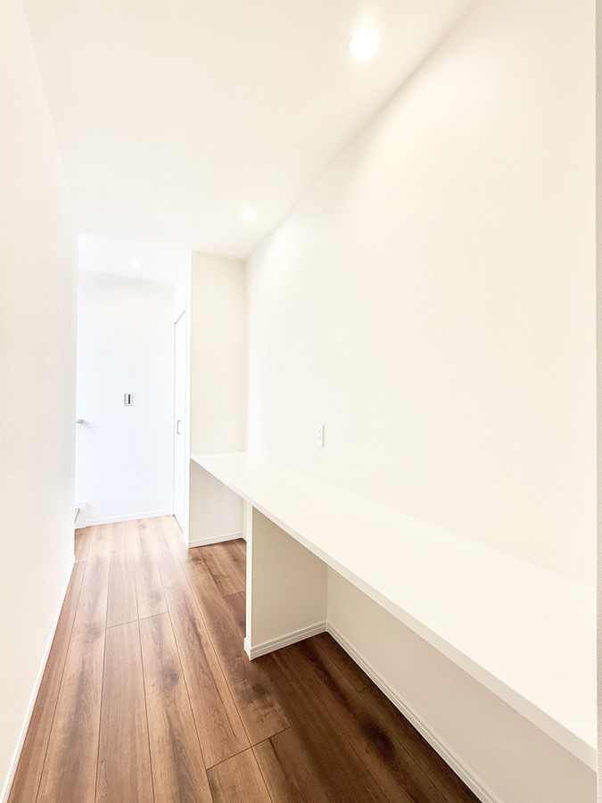 ̑ e[NȂǂɗpłX^fBJE^[Xy[X  