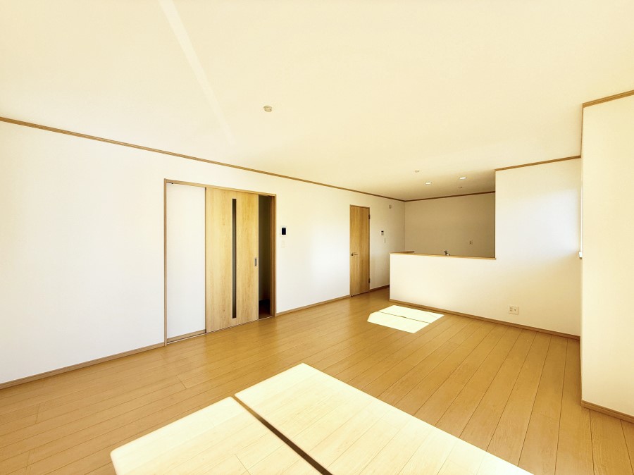 rO 났ƏΊ炪W܂AS܂郊rO