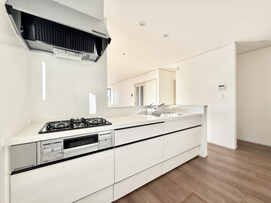 �L�b�`�� �������V���v���Ŕ������S�n�悢���Ԃ𐶂ރL�b�`�����