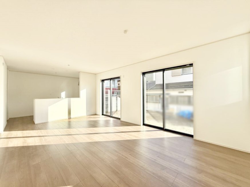 ���r���O ���������C�ɓ���̏ꏊ�ŁA�̂�т�Ƃ������Ԃ�