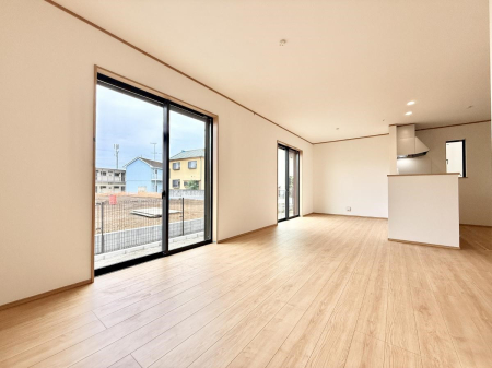 ���̑����� �������Ƒ��̏Ί炪���ӂ��A���났�̋��