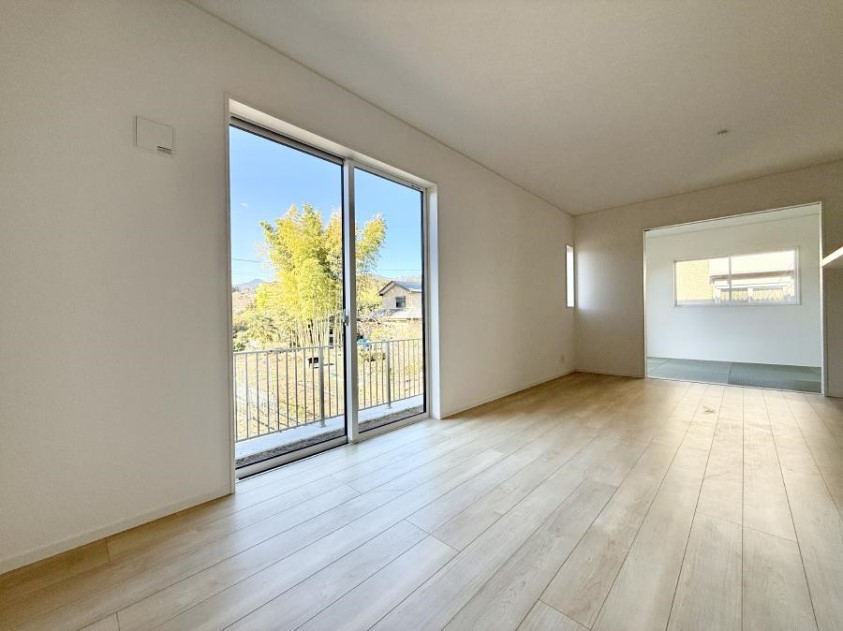 ���̑����� �������ӂƂ����u�ԂɍK����������A�S�n�悢�ꏊ