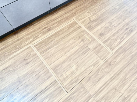 ̑ ݔBꂽ[Xy[XŉƑŜXbL