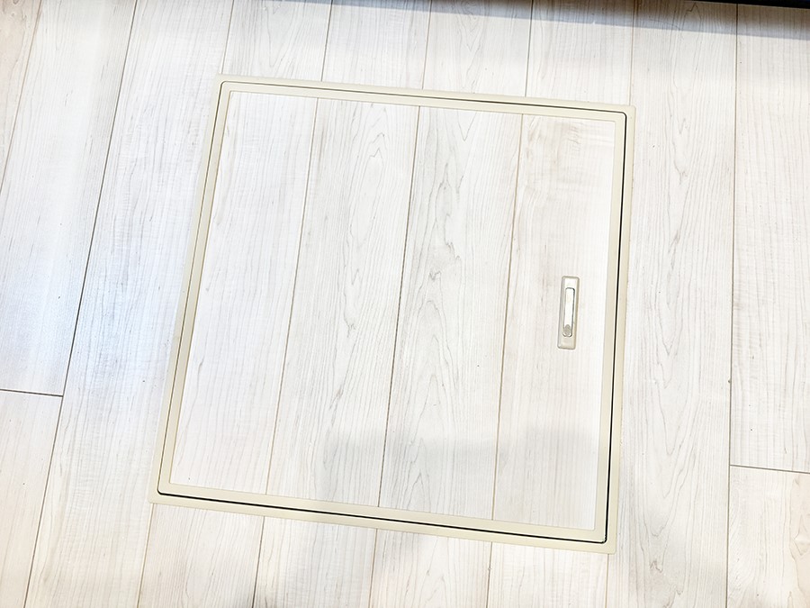 ̑ ݔBꂽ[Xy[XŉƑŜXbL