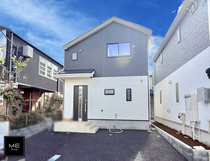 nOώʐ^ OρV炵n܂ꏊŁAƑJ[߂