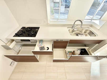 �L�b�`�� �������Ƒ����J��[�߂�A������̂���L�b�`��