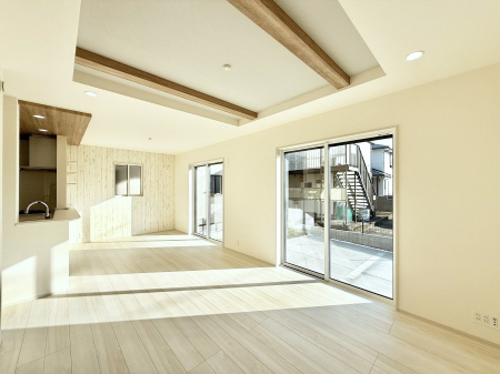 ���r���O ���������ƕ���������A�����b�N�X�ł�����