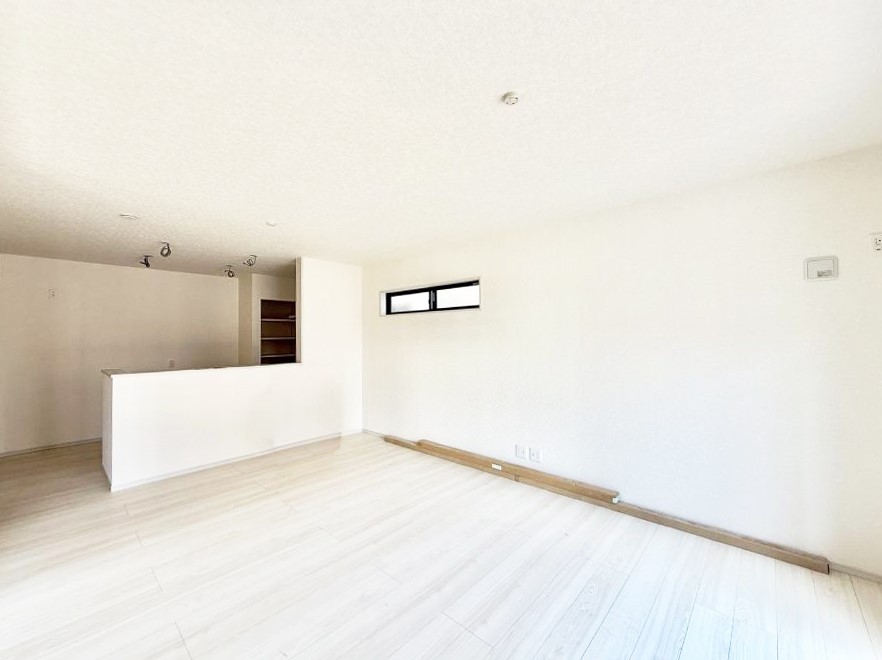 ���̑����� �������Ƒ��̏Ί炪���ӂ��A���났�̋��